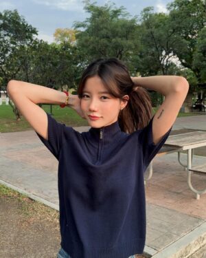 Praerujira Komalarajun Instagram - 🧘🏻‍♀️🖖🏼
