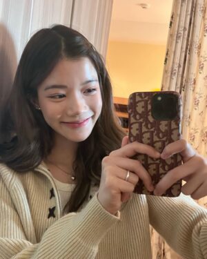 Praerujira Komalarajun Instagram - นี่หนาวยัง