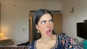 Pragati Srivastava Instagram - Drama 🧿