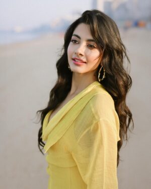 Pragati Srivastava Instagram - 💛💛
