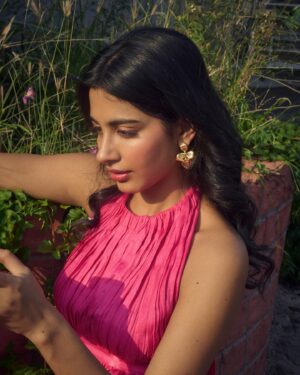Pragati Srivastava Instagram - What an expensive fate