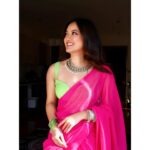 Prakriti Shrestha Instagram - 🎶🎵🎶🎵🎶🤍🦋🎶🌻