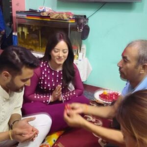 Prakriti Shrestha Instagram - #bestdashainever #latepost
The feeling of being with my family is surreal. It’s the best feeling to know how much I m loved and blessed to be surrounded by those who want nothing but the best for me. Thank you, my family for all the love and keeping me grounded. I love you all 💕💕