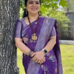 Pranathy Sadhanala Instagram - All the best 🫶🏻💜 మాటేమంత్రము -నా అభిప్రాయము saree details *Exclusive Only At Our Store* Banarasi Pattu Saree with elegant Flower Weaving on all over the saree Weaving polka butties on all over the saree Weaving border on either side Designer Tassles Attached on pallu Rich & Elegant Weaving pallu Teamed with brocade blouse piece Free Shipping jewelery @sai_srija_collections_97 #maatemantramu #myvoice #motivational #reelitfeelit #sareelove #explorepage✨ #jeweleryfashion #saisrijacollections #sasufashions #pranathymanasupalike