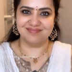 Pranathy Sadhanala Instagram - నేను నవ్వడానికి నువ్వు బాధ పెట్టిన కారణాలే చాలు 😀 #maatemantramu #myvoice #motivational #motivationalquotes #reelitfeelit #bepositive #bebrave #pranathymanasupalike
