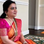 Pranathy Sadhanala Instagram - శుభోదయం నేస్తాలు🧡🩷 Beautiful soft silk patty saree @nagaonlineboutique Jewelry @ladywings_byvarsha #goodmorning #godblessyouall #naarojanuvve #🧡🩷 #sareelove #pakkasouthindian #reelitfeelit #explorepage✨ #pranathymanasupalike
