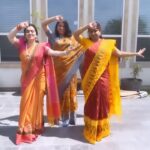 Pranathy Sadhanala Instagram - 💛🧡🤎 @meenazsha @anu_bhattaram #gundusudhigundusudhi #chatrapati #darlingprabhas #sriyasaran #reelitfeelit #bffs #explorepage✨ #pranathymanasupalike