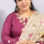 Pranathy Sadhanala Instagram - నా ధైర్యం నువ్వు #nuvvunuvvu #mystrength #myhusband #pranathymanasupalike