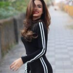 Pratiksha Rai Instagram – Keep smiling ☺️

#summervibes#sumeroutfit#floraldresses#colourfuldress#hat#mumbai#actorlife#photoshoot#outdoorshoot#potraitshoot#portraitphotography#pratiksharai#indiantelevision#cords