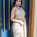 Pratiksha Rai Instagram - #summervibes#sumeroutfit#sareelove#indianwear#indiansaree#desingersareemumbai#colourfuldress#hat#mumbai#actorlife#photoshoot#outdoorshoot#potraitshoot#portraitphotography#pratiksharai#indiantelevision#desineroutfit#desinersarees#whitesaree#sequencesaree#weddinglook#indianbride