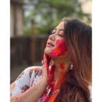 Pratyusha Paul Instagram - मोहे रंग लगा दे रे ♥️✨ PS-Sorry for spamming guys I just can’t get over these pictures 🤌🏻🙈 I promise this is the last post from that day, please bear with me. Thank you 🙏🏻 byeee 😘