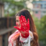 Pratyusha Paul Instagram - - 𝘊𝘭𝘦𝘢𝘳𝘭𝘺, 𝘐 𝘤𝘰𝘶𝘭𝘥𝘯’𝘵 𝘱𝘪𝘤𝘬 𝘫𝘶𝘴𝘵 𝘰𝘯𝘦 𝘱𝘩𝘰𝘵𝘰 𝘵𝘰 𝘱𝘰𝘴𝘵 𝘧𝘳𝘰𝘮 𝘵𝘩𝘪𝘴 𝘥𝘢𝘺..🦚💓🌼🎨💙🎑 (দোল পূর্ণিমা) #holifestival #holi2024 #festivalofcolors #krishna #dolpurnima #loveisintheair #holi
