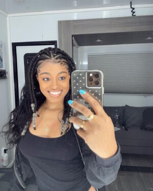 Precious Way Instagram - baby hairs .