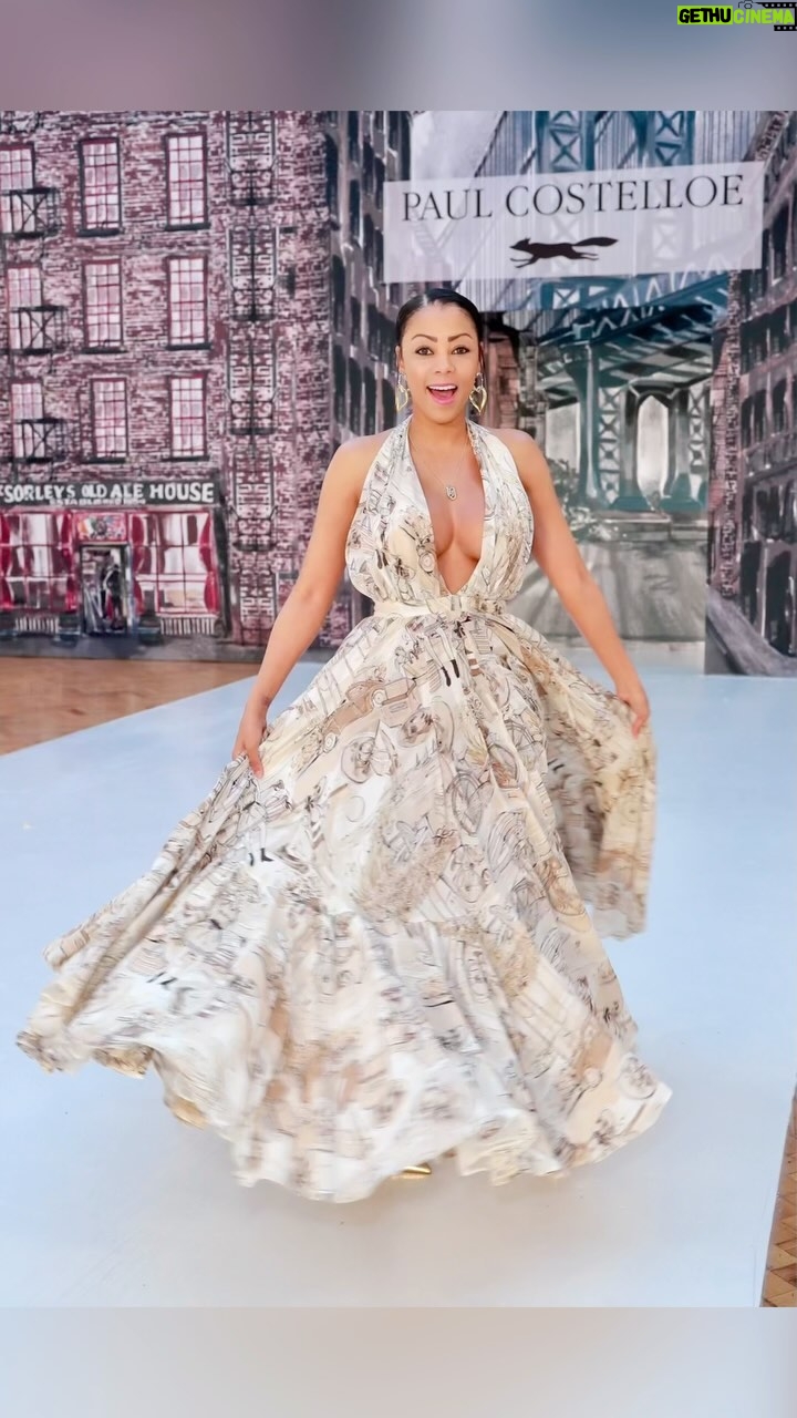 Precious Muir Instagram - ✨Another incredible @paulcostelloeofficial Show @londonfashionweek @britishfashioncouncil Wearing a beautiful #PaulCostelloe dress, that made me feel like a Princess✨ __________________________________________ Hair: @livetruelondon @glenesastyle12 Jewellery: @retrochicitaly Available from: @crescentagency Dress: @paulcostelloeofficial Fashion Show PR: @tracepublicity Publication: @dailymail @dailymailfashion Photographers: @gfbphoto @splashnews @snapperjeff @gettyimages __________________________________________ #LFW #fashion #LondonFashionWeek #LFW40 #fashionweek #london #style #eveningdresses #coats #autumnfashion #aw24 #autumn #winter #fashioncollection #VIPInvite