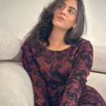 Preetha Instagram - As the calendar turns the page to a new year✨ I extend my heartfelt wishes to you for a journey filled with joy, growth, and countless blessings. May the upcoming months unfold like a tapestry of beautiful moments♥️ each woven with laughter, love, and success. Embrace the opportunities that come your way, learn from challenges, and savor the richness of life’s experiences. Here’s to a year of new beginnings, resilience, and the fulfillment of aspirations. May the canvas of 365 days ahead be painted with vibrant hues of happiness and prosperity. Happy New Year people!😘♥️ love you all✨ #happynewyear2024 #itspreetha_official