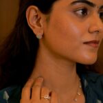 Preetha Instagram – Visited GRT Jewellers today, and I am smitten by their  Rosette Collection by Oriana. This 18K rose gold, lightweight jewelry is more than just an accessory; it’s a celebration of elegance and sophistication. Elevate your style by checking out this breathtaking collection. Visit the store or browse online to find your perfect piece!
#Oriana #OrianabyGRT #RosetteCollection