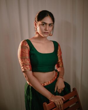 Preetha Instagram - மல்லிப்பூ..🤍

Pc| @vijayfredrick_secrets 🔥