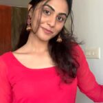 Preetha Instagram - Get Ready With Me for no occasion 🤣♥️✨ Outfit @dsalwar ♥️