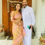 Preetha Vijayakumar Instagram - Birthday morning temple with Appa 🤩 ...... Ty all so much for all the love pouring in through posts & messages ❤️ truly overwhelmed 🙏🏻 10-1- 2021 🎂