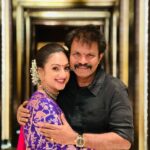 Preetha Vijayakumar Instagram - Blessed with the Best 🙌😇 #birthdaygirl #besthusbandever #daddyslittlegirl #mysismybestie #myboysmyworld #jan10 #lovemyfamily @raw_mango @nidhis_journal @danam_mua @efflorescence_bridal_flowers @versace