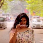 Preethi Kitchappan Instagram – Ethu vanthirunthalum… antha saree kattetu nadaka varala… I had to redo on the roads several several times…. She played me up😅 

Bloopzzz

#road #instagram #instagood #saree #sareelove #tamil #desi #love #reelsviral #reels #reelsinstagram #reelsindia #reelsitfeelsit #reelitfeelit #reelkarofeelkaro #reelsvideo #reelstamil #reelsviral #trending #sareefashion #sareelovers
