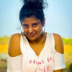 Preethi Kitchappan Instagram - Welcome to the new RAW #raw #nomakeup #explorepage #explore #instagood #instadaily #instapic #instagram #insta #instalove #instamood #instaviral #viral #trending #photo #photooftheday #photography #white #desi #mystery #prettinezz #beautiful #naturephotography #natural #smile #instamood #moodygrams