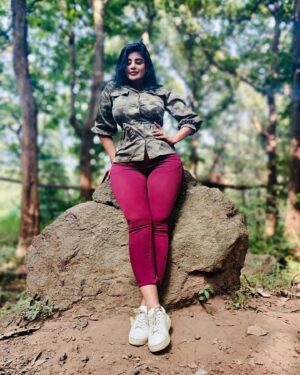 Preethi Kitchappan Instagram - My lips are gun…smile the trigger….my kisses are bullets so label me a KILLER🤍🤍🤍

Just wing it. Life, Eyeliner, Everything.

50% Savage, 50% Sweetheart.

#post #postoftheday #pic #picoftheday #vacation #instagood #instagram #explorepage #explore #savage #glam #instafashion #instamood #moodygrams #instapic #viral #trending