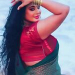 Preethi Kitchappan Instagram – Beach vibes

Costume courtesy @ar_handlooms_kuthampully 

Beautiful green saree with butta work so comfortable to wear and gorgeous to carry….

Thank you for this🙏truly outstanding quality and color…..

Videography @venkat_venki_ absolutely stunning videography… extremely talented and so creative… appreciate your dedication towards what you do… you make me look drop dead gorgeous…..

#insta #instadaily #instamood #beach #tollywood #saree #kollywood #tamilsong #sareelover #sareefashion #beachlife #beachvibes #trending #viralreels #viralvideos #explore #fyp #réel #reelsinstagram #reelitfeelit #malayalam #malayalamcinema #mallu #mallugram #kerala