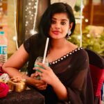 Preethi Kitchappan Instagram - The black series 😎 #black #saree #sareelove #instafashion #instablogger #instagram #blackvibes #mojito #valentineday #explore #dinner #fashion #viralpost #trending #shotoniphone #iphonography #xoxo