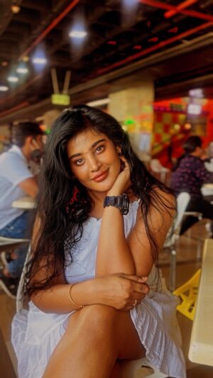 Preethi Kitchappan Instagram - Neyer virupam… a cut from my story as a reel🤩

❤️❤️❤️❤️

#reels #reelsinstagram #instagood #picoftheday #reelsindia #reelsinsta #reelitfeelit #reelkarofeelkaro #trendingreels #viralvideos #viral #explorepage #explore #reelsexplore #reelinstagram