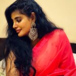 Preethi Kitchappan Instagram - No Indian girl will ever say no to the magic of a Saree ❤️ Reigning my love for the timeless classic❤️ #saree #sareelove #sareelovers #sareedraping #peach #picoftheday #post #pictureoftheday #instagood #instagram #instamood #moodygrams #explore #explorepage #photoshoot #photography #photo #sareefashion #instafashion #elegance #sareeindia #pics #desi #desisaree #desigirl #love #pictureoftheday #indian