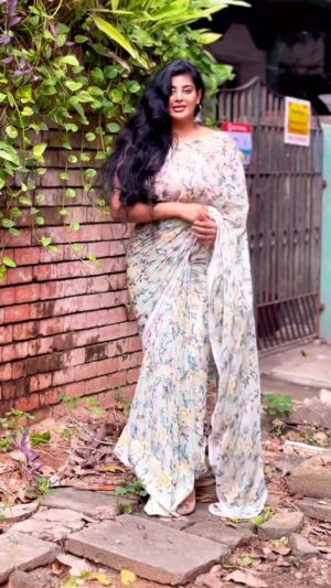 Preethi Kitchappan Instagram - Last of the lot means this dippam dappam is the socham of the micham as Neyar viruppam….
3 of 2….

#reels #reelsinstagram #instagood #insta #instafashion #instamood #mood #saree #sareelover #instadaily #reelitfeelit #reelkarofeelkaro #reelsindia #kollywood #vijaysethupathi #vjs #tamil #tamilsongs #sareefashion #instalove #reelviral #trendingreels #trendingsongs #trending #reel #love#anirudh #aniruthmusic #aniruthravichander #anirudh #aniruthfansclub