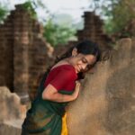 Preethiga Instagram - “Orla thenmozhi, kanimozhi nu yaradhu vakya varadhula thiriyuva avala thedi thedi love pannu “ So here is the village girl waiting for her soulmate with so much of expectation about the world and with some sweet insecurities of her own . The girl next village is the concept here . Everybody knows someone related to this post share this to them 🖤 . Photography: @sathyaphotography3 ❤️ . #preethiga