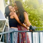 Preethiga Instagram – She will always be my safety net 🫂 she is someone I will call if I am not feeling I am going in a right path because I have her to tell me the rights and wrongs 🤍 love you always teja manuu😘
.
#preethiga