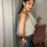 Preeti Singh Instagram - Swipe left and let the picture speak. Top : @onlyindia Jeans : @misschaseindia . . . #explore #fyp #keepitstylish #offshouldertop #denimjeans #letthepicturespeak #truthordare