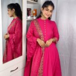 Preeti Singh Instagram - @amazondotin 💕 . . . #ethnicwear #anarkalisuits #onlineshopping #explore #fyp #trending