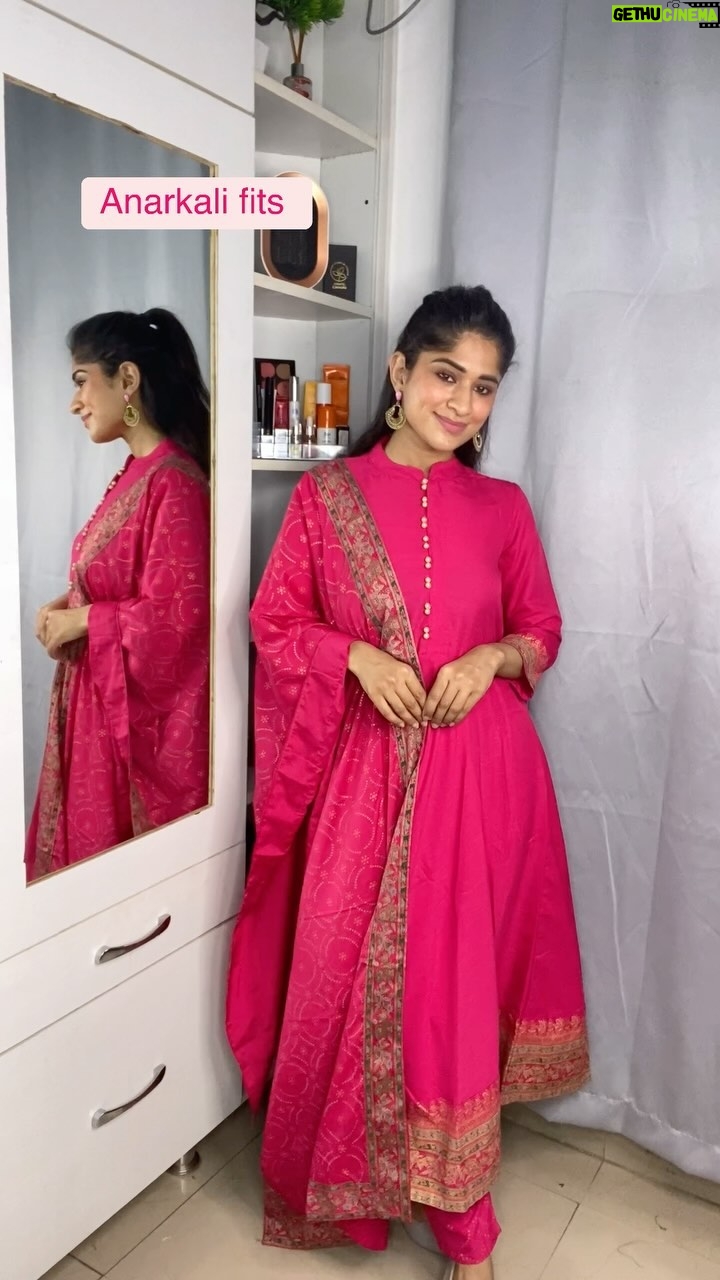 Preeti Singh Instagram - @amazondotin 💕 . . . #ethnicwear #anarkalisuits #onlineshopping #explore #fyp #trending