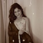 Preeti Singh Instagram - Guess the colour of the outfit☺️ . . . #amazonfashion #ethnicwear #anarkalisuits #explore #fyp