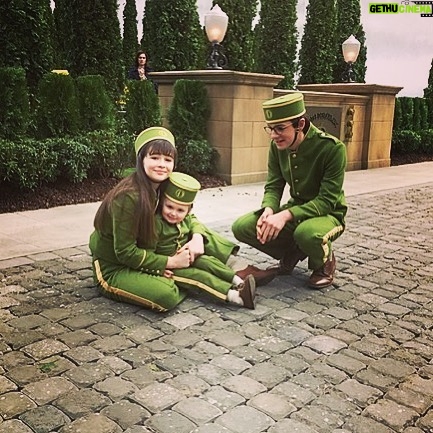 Presley Smith - 45.2K Likes - These twošš @netflix @unfortunate @unfortunatetv