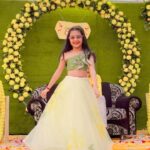 Princy Prajapati Instagram – Kesa laga princy ka dance ?🥰

Outfit: @jinal_attire 

#marragefunction #trending #viral #reels