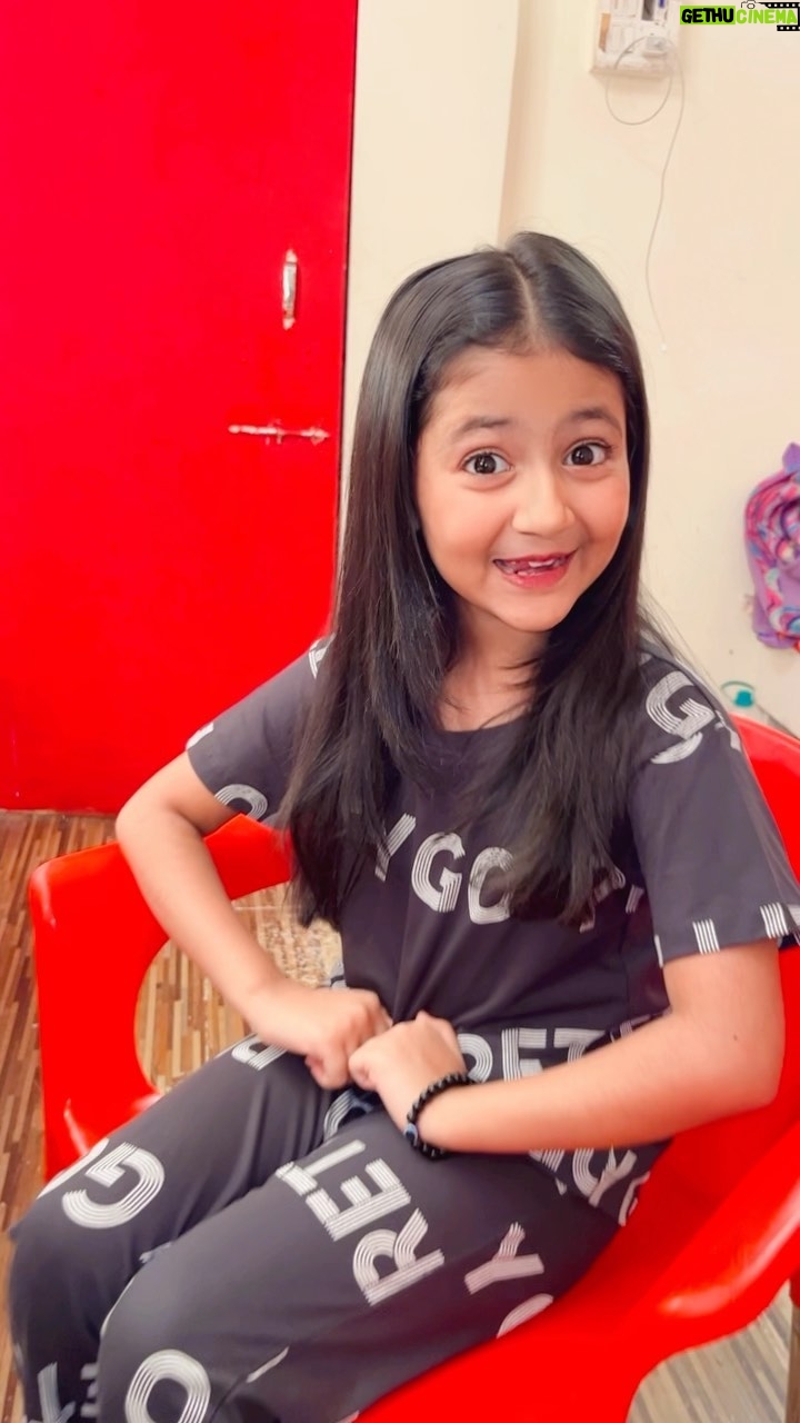 Princy Prajapati - 7.3K Likes - Kya aap garmi se pareshan hai 🙄
#reels #trending #viral #anupamaa