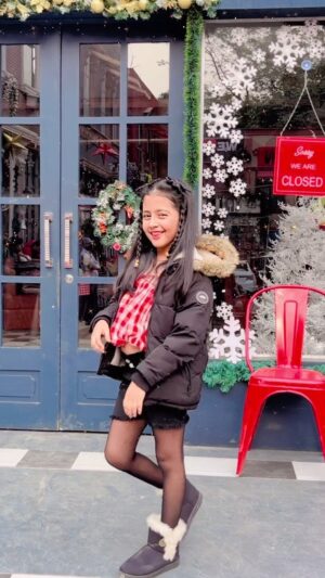 Princy Prajapati Instagram - Meet Anupama’s Pari (Angel) 🥰

#reels #reelsinstagram #reels #anupamaa #anupama #pari #angel #princyprajapati