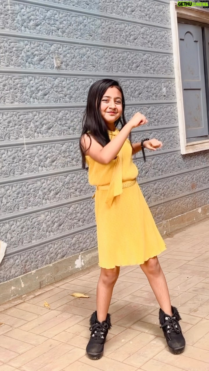 Princy Prajapati - 14.7K Likes - Trending 💛
👗: @tinybabyindia
#reels #trending #viral #explore