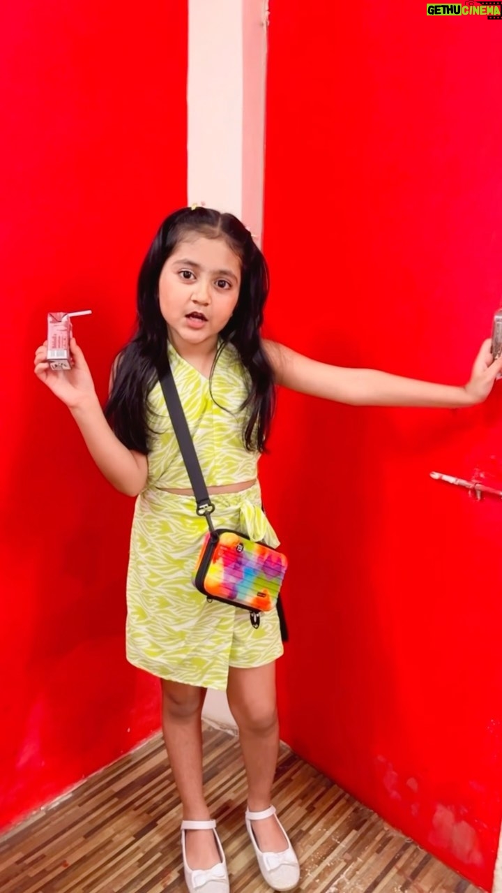 Princy Prajapati - 17.5K Likes - Wait for end 😅😅
👗: @taffykids_official
#reels #anupamaa #funny