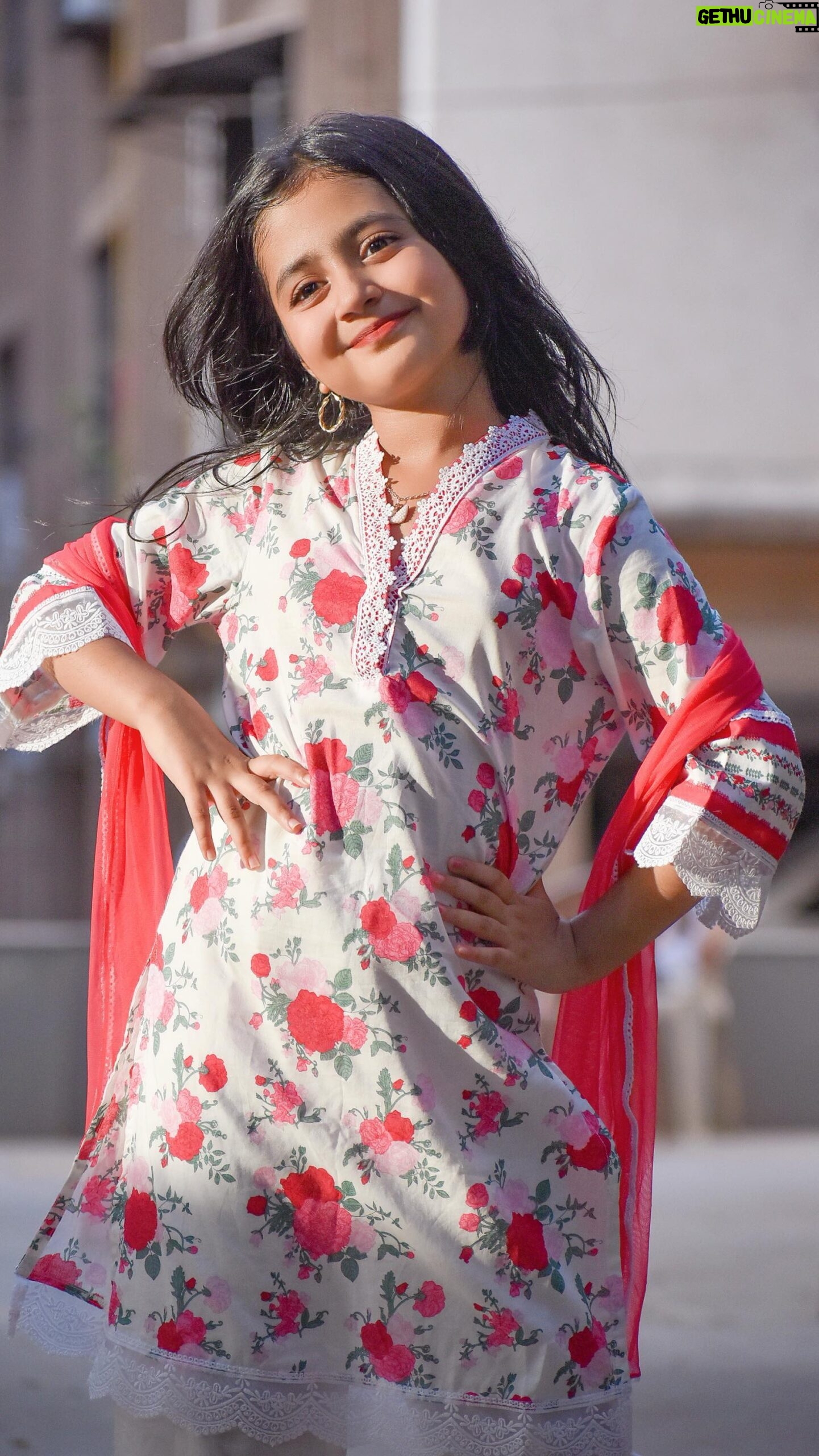 Princy Prajapati - 58.2K Likes - I’m too late for this trend 😛…
👗: @bibagirls.official
#reels #trending #explore #anupamaa