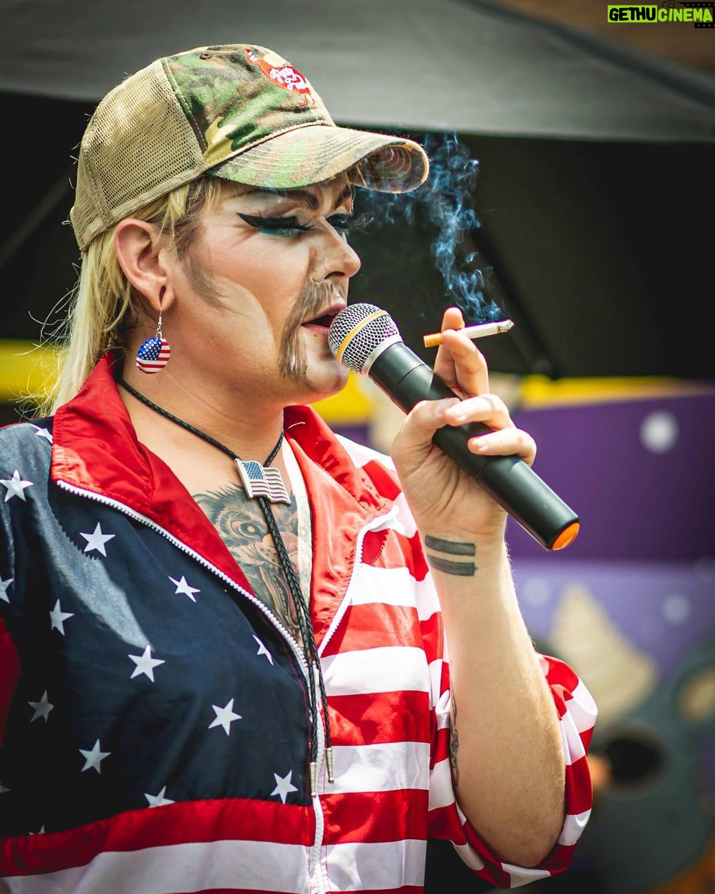 Priscilla Chambers - 8.1K Likes - Hey I’m Terry, fuck you
See y’all TOMORROW for @partyfoultroupe at @theoddavl 💸