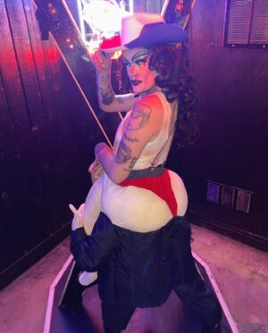 Priscilla Chambers Instagram - Welcome to Hell! Your Uber is here 🤠 

I had the BEST time in Houston! @ripcordbar is truly something special ⛓big thanks to @rose.ayyee for brining me out! Hope to see all of you soon!

To book my cuntry ass, email 
Luther@bookomni.com 

#fucktrump