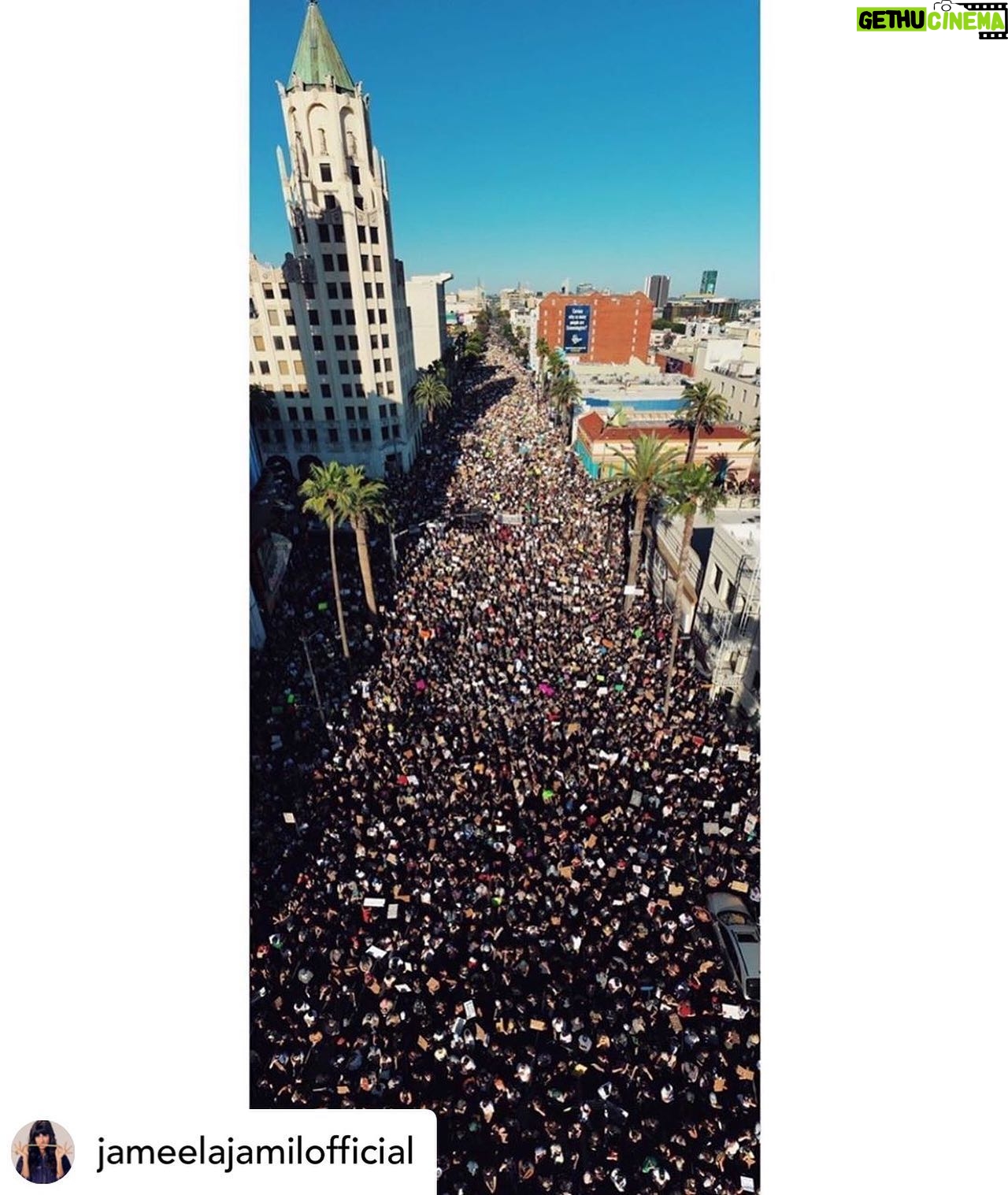 Priscilla Faia - 4.6K Likes - LOVE > hate. ✨
Posted @withregram • @jameelajamilofficial LA Turn Out for #georgefloyd ❤️ @fraudfix