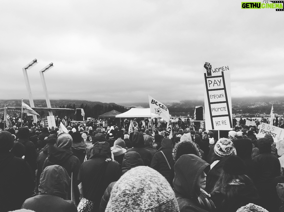 Priscilla Faia - 3.8K Likes - #womansmarch ✊🏽✊🏻✊🏿✊🏾✊🏼🏳️🌈