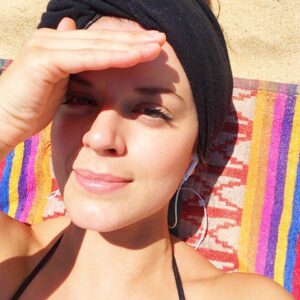 Priscilla Faia Instagram - Thank you all for watching #youmeher on #netflix. ✌🏼da praia.
